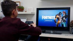 quel âge pour jouer à fortnite